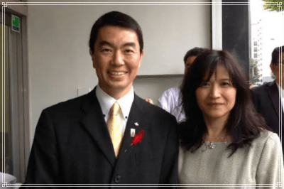 村井嘉浩さんと奥さま
